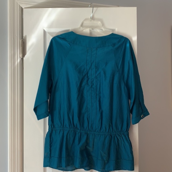 DKNY JEANS beautiful blouse - Picture 4 of 5